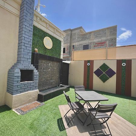 شاليهات باردايس Paradise Chalets Khamis Mushait Exterior foto